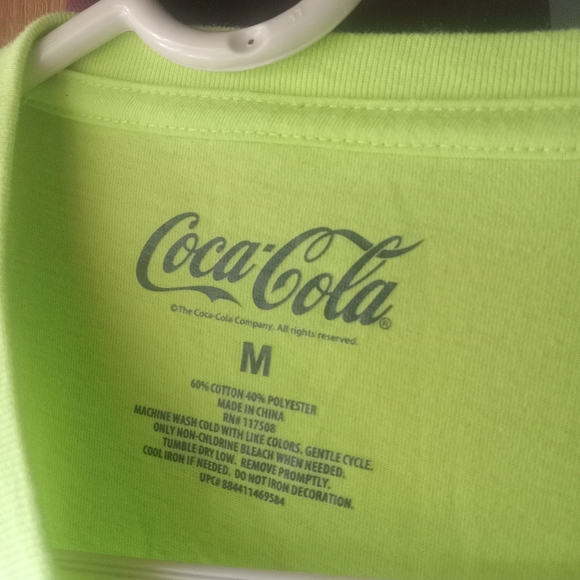 Coca-Cola, Its The Real Thing T-Shirt - Picture 3 of 4